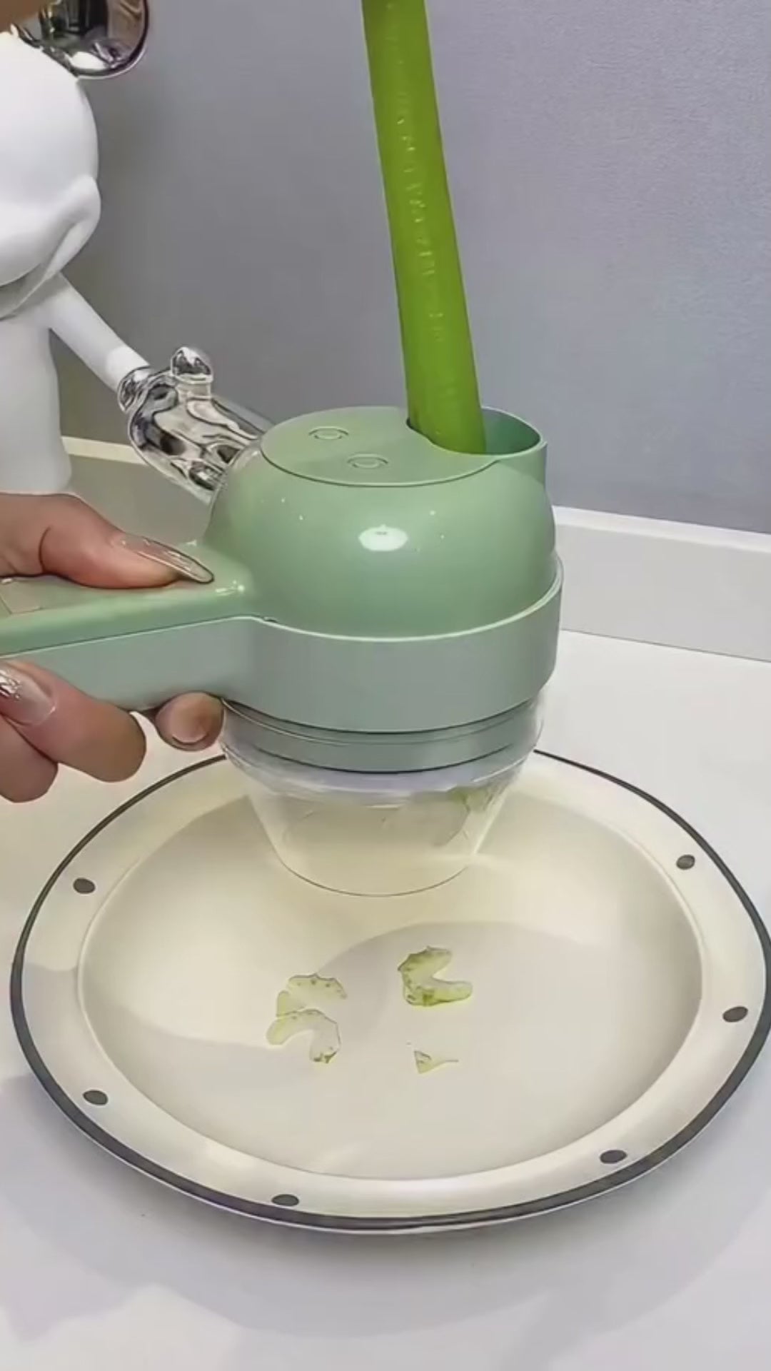 Electric Vegetable Chopper Multifunction (4 In 1 )