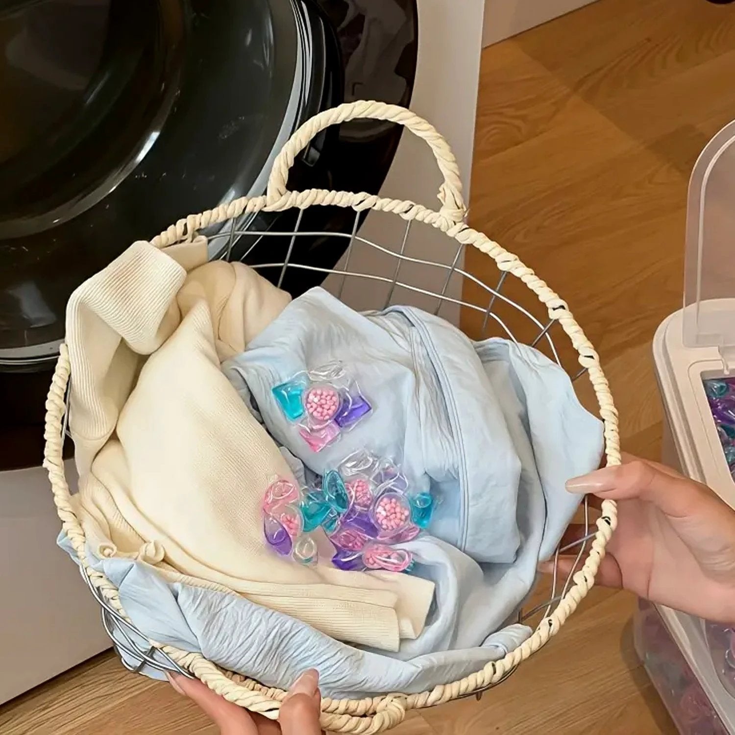 Premium Multi-action Laundry Detergent Pods 10 Piece (Set) by Wukusy