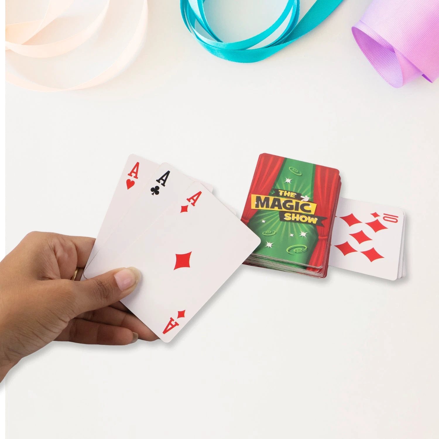 Premium Magic Show Playing Cards Set - 69kart