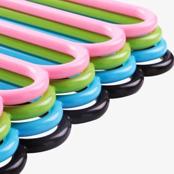 587 5 In 1 Multipurpose Plastic Hanger Assorted (5-layer) by Wukusy