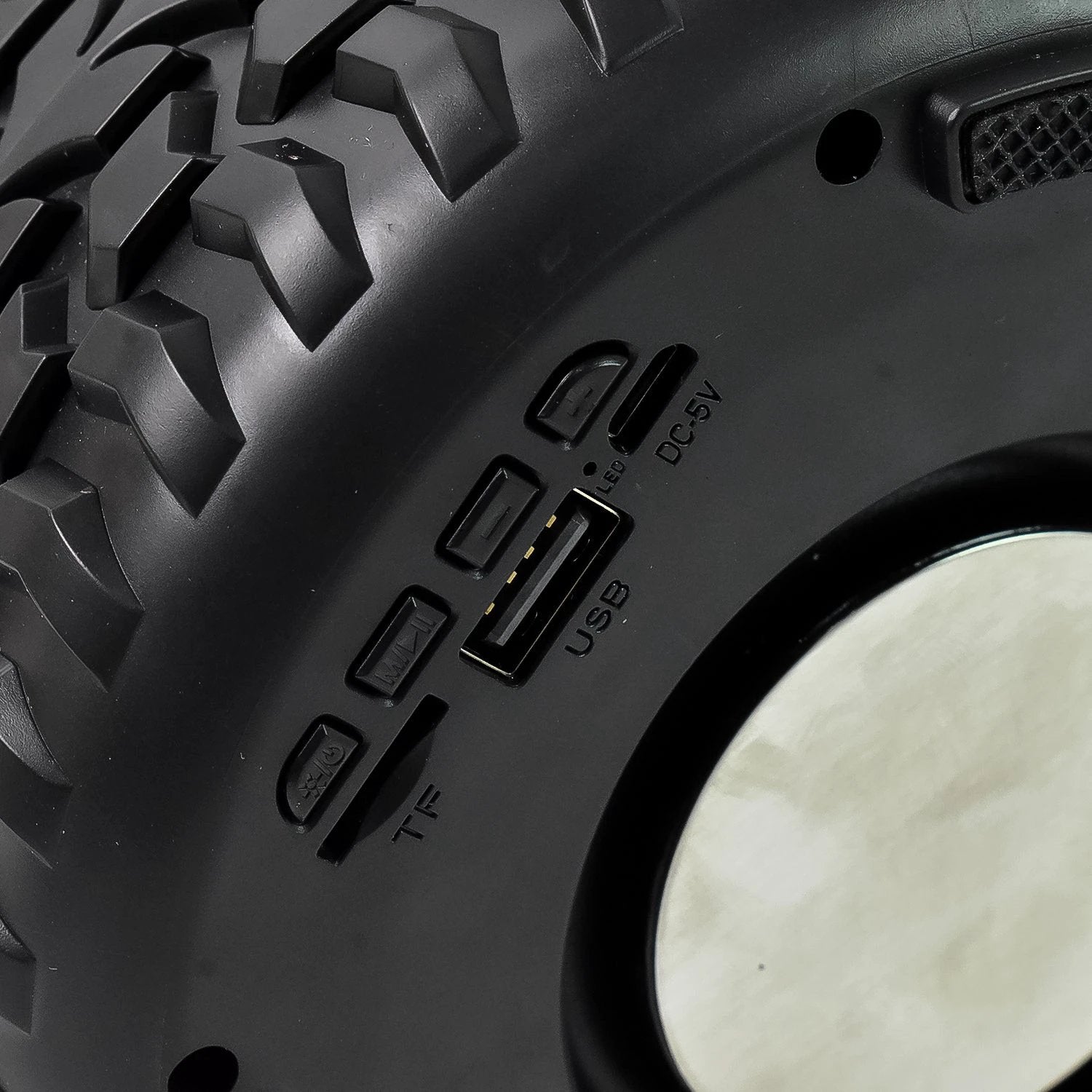 Portable Tyre Wheel Shape Wireless Bluetooth Speaker (1 Pc) by Wukusy