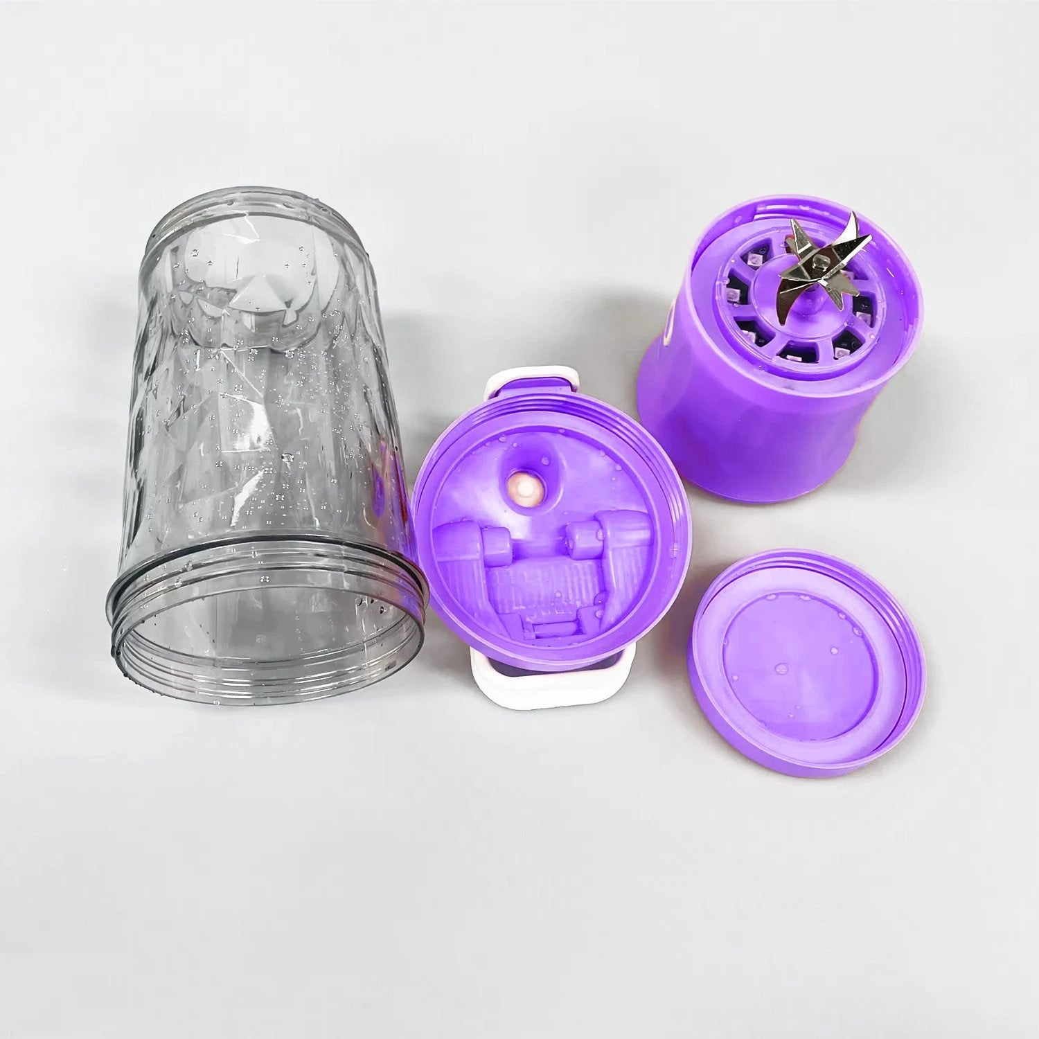 Eletric Crusher Juicer With Multicolor Light 8 Blades (600 Ml  Multicolor) - 69KART