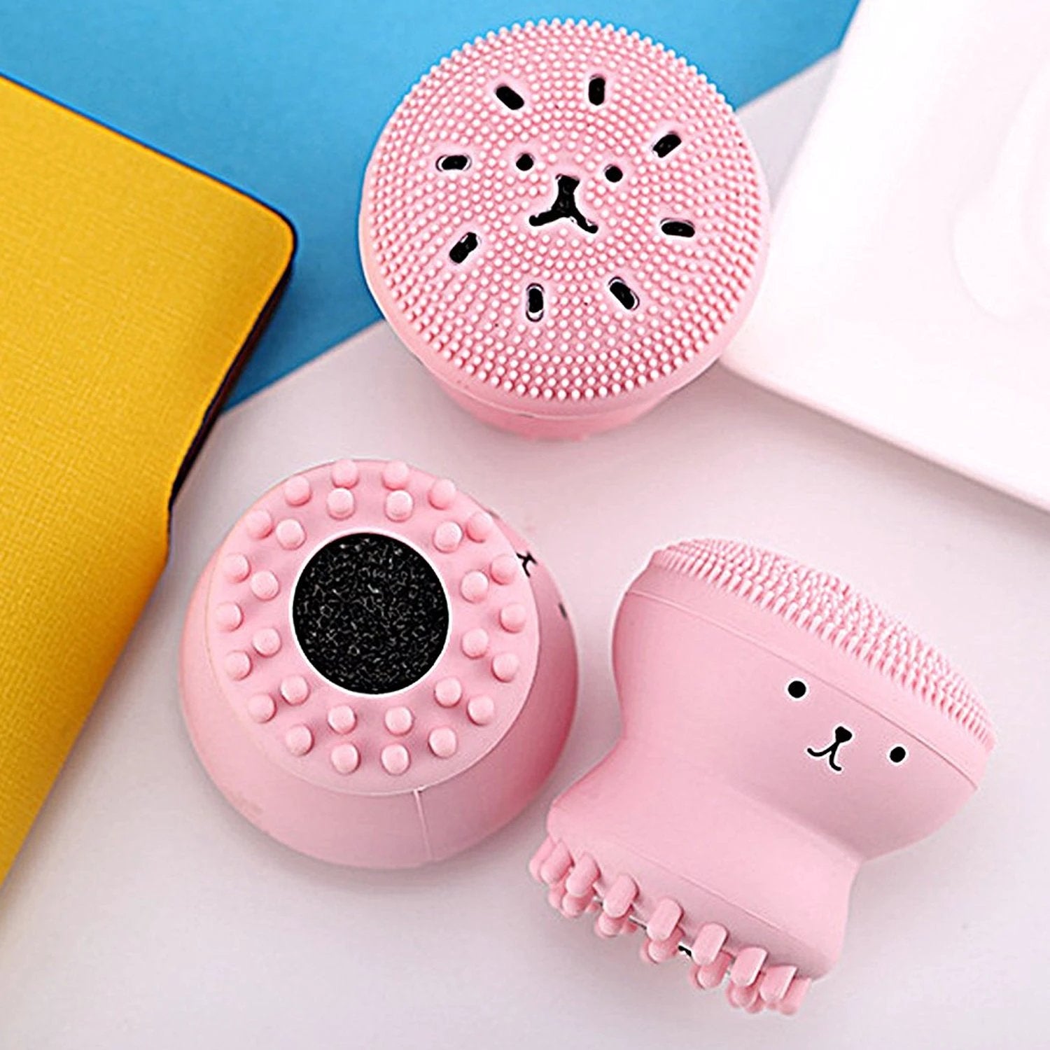 1671 Facial Cleansing Brushes Cute Octopus Shape Silicone Face Scrubber Massager Skincare Tool (1pc) - 69kart
