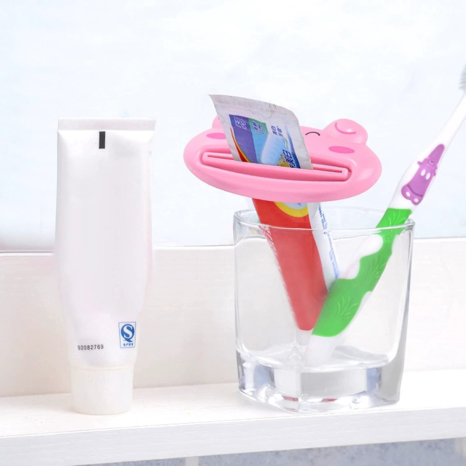 4876 Toothpaste Tube Squeezer 3.5inch Animal Toothpaste Squeezer Tube Squeezer Toothpaste Clip For Extruding Toothpaste Facial Washing Milk Tomato Sauce And Other Tubular Items ( 1 Pc ) - 69kart