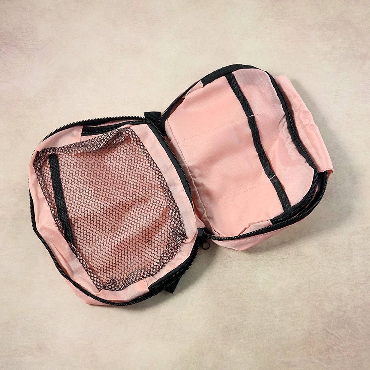 Premium Travel Mate Hanging Toiletry Bag (1 Pc) by Wukusy