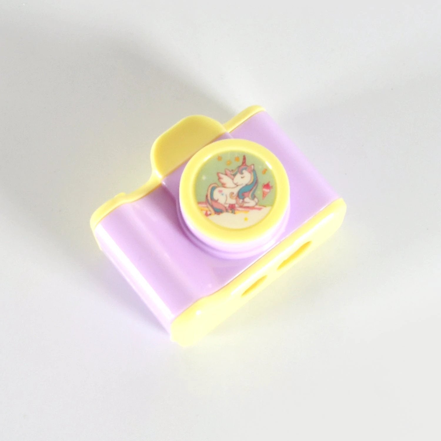 17672 Camera Shape Pencil Sharpener  Simple Student Office Sharpener  Fashionable And Convenient Lightweight Manual Sharpener For Kids Boys Girls Birthday Return Gifts (1 Pc) - 69KART