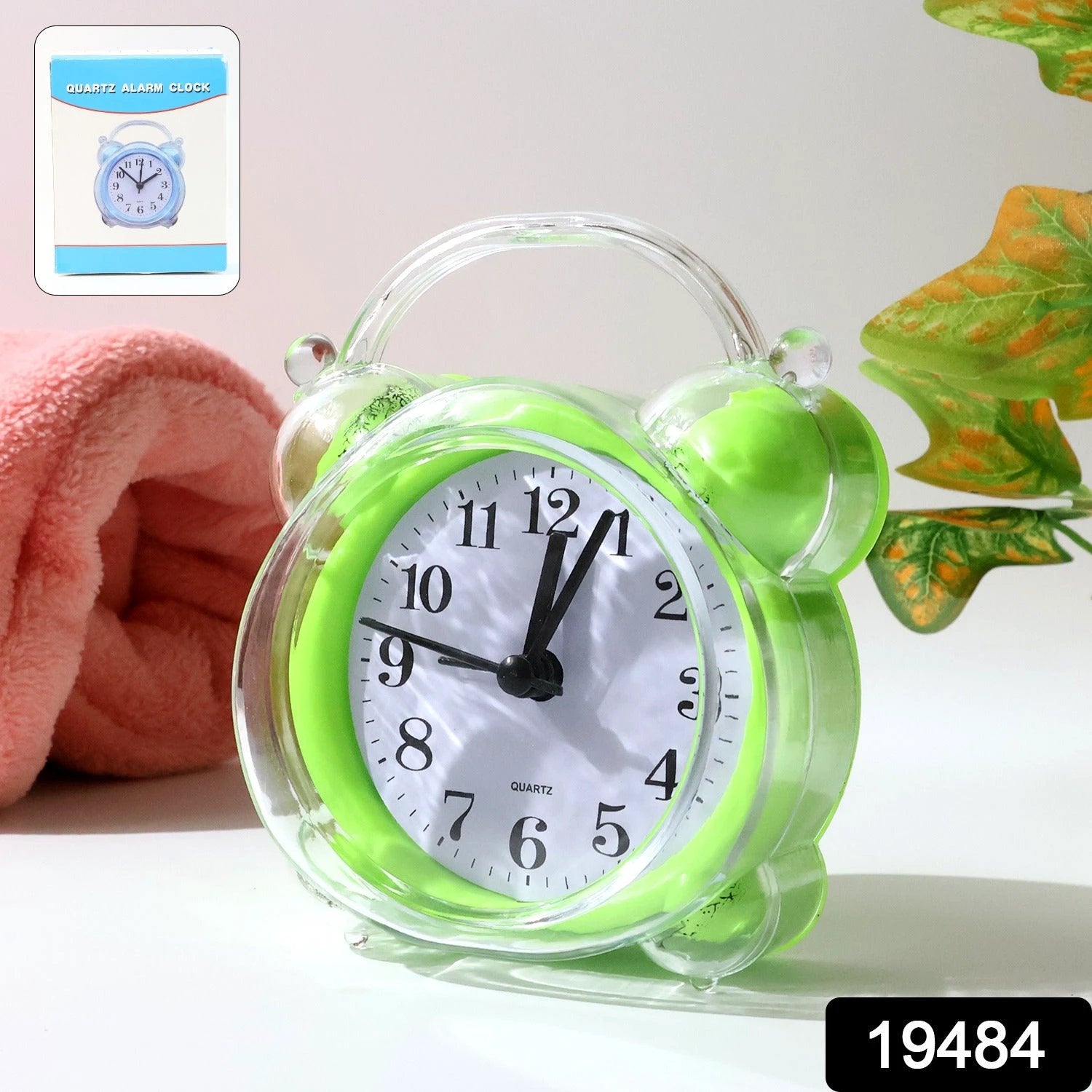 Classic Quartz Alarm Clock (1 Pc) by Wukusy
