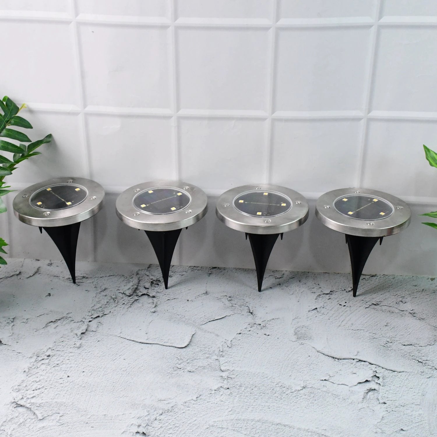 Solar Powered Led Garden Lights (4 Pc) - 69KART