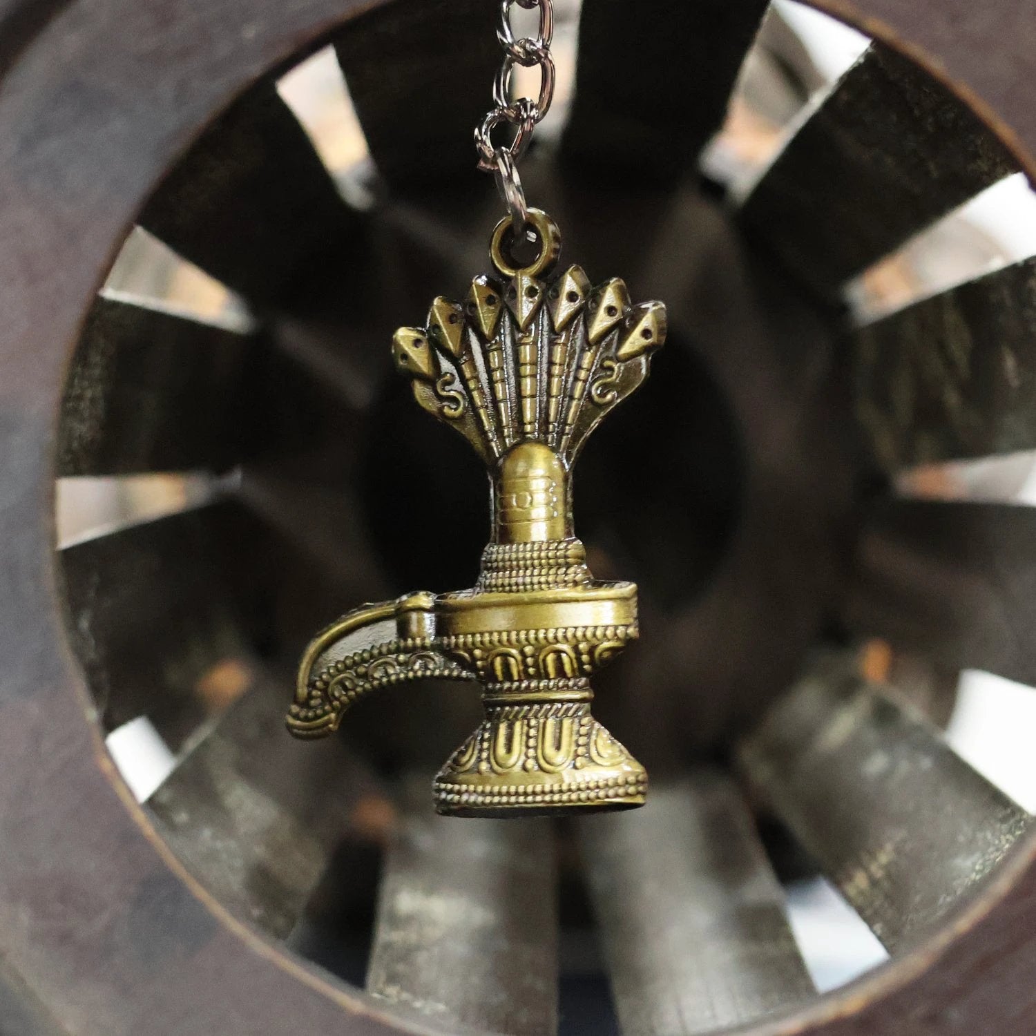 Lord Shiva Shivaling Metal Keychain - Antique Finish by Wukusy
