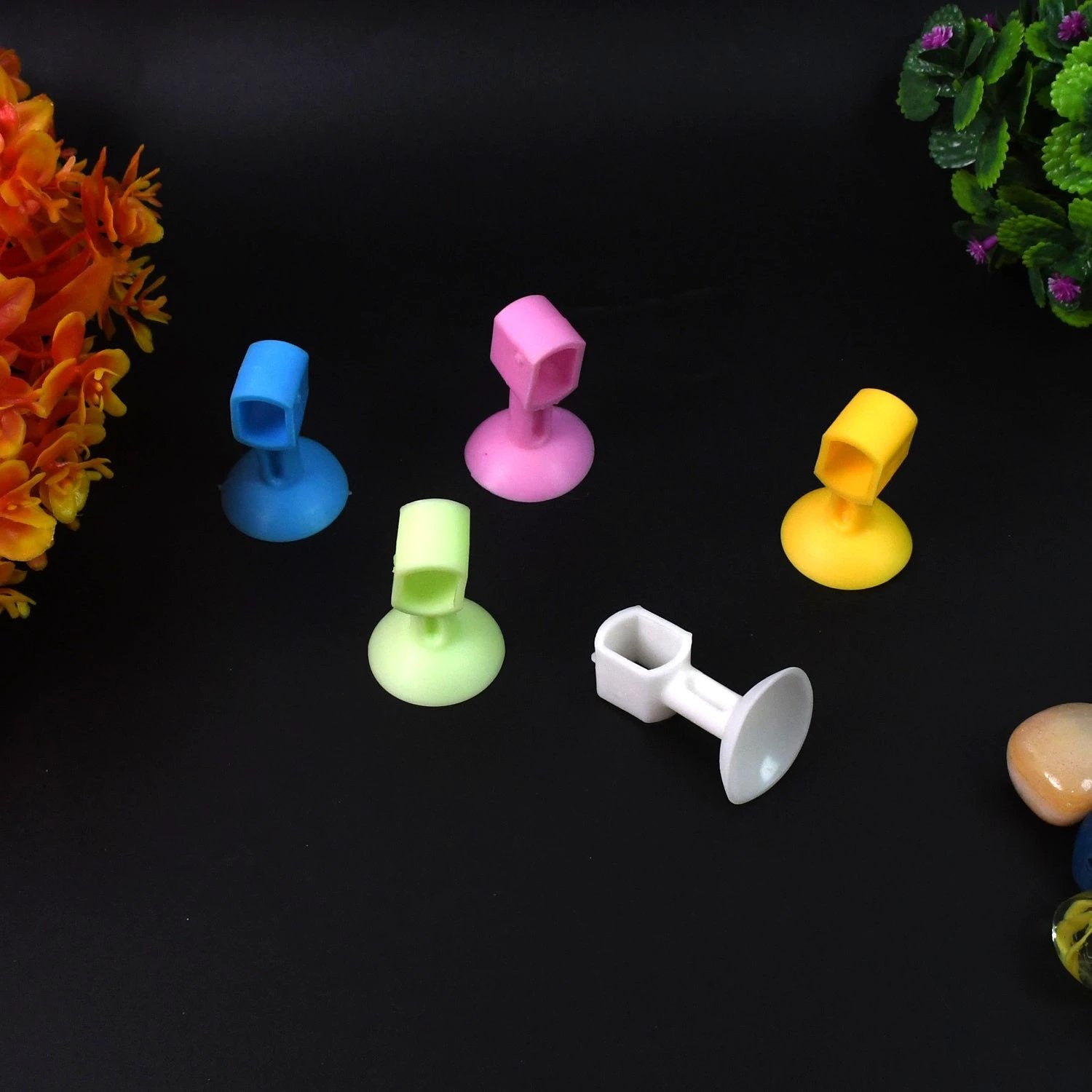 Self-sucking Silicone Door Stopper (5 Pcs Set) by Wukusy