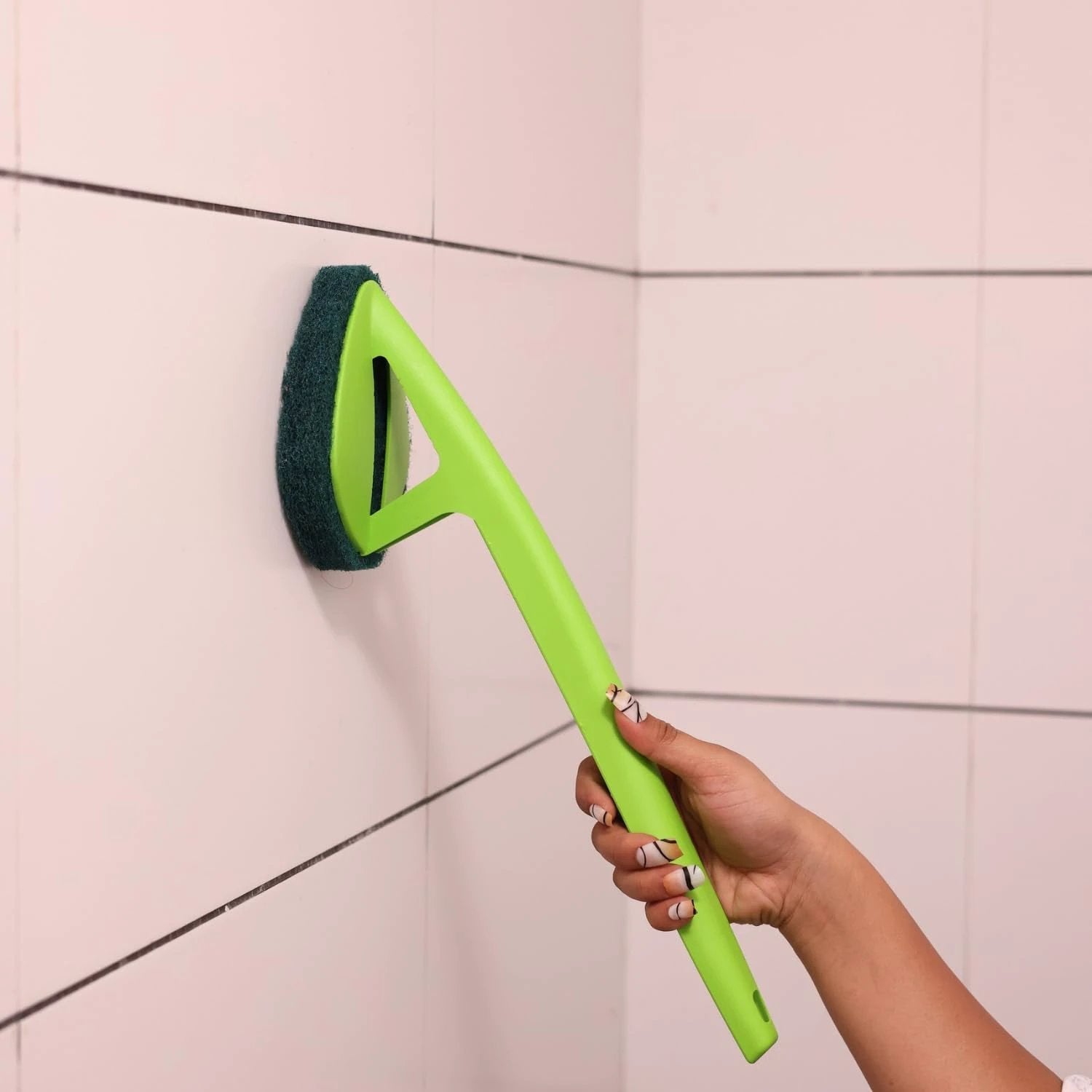 Scrubber Hockey With Long Handle (1 Pc) - 69KART