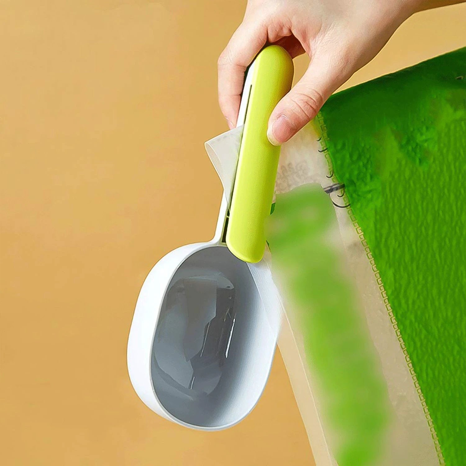 Large Plastic Measuring Spoons Flour Scoops For Home Kitchen (1 Pc) - 69KART