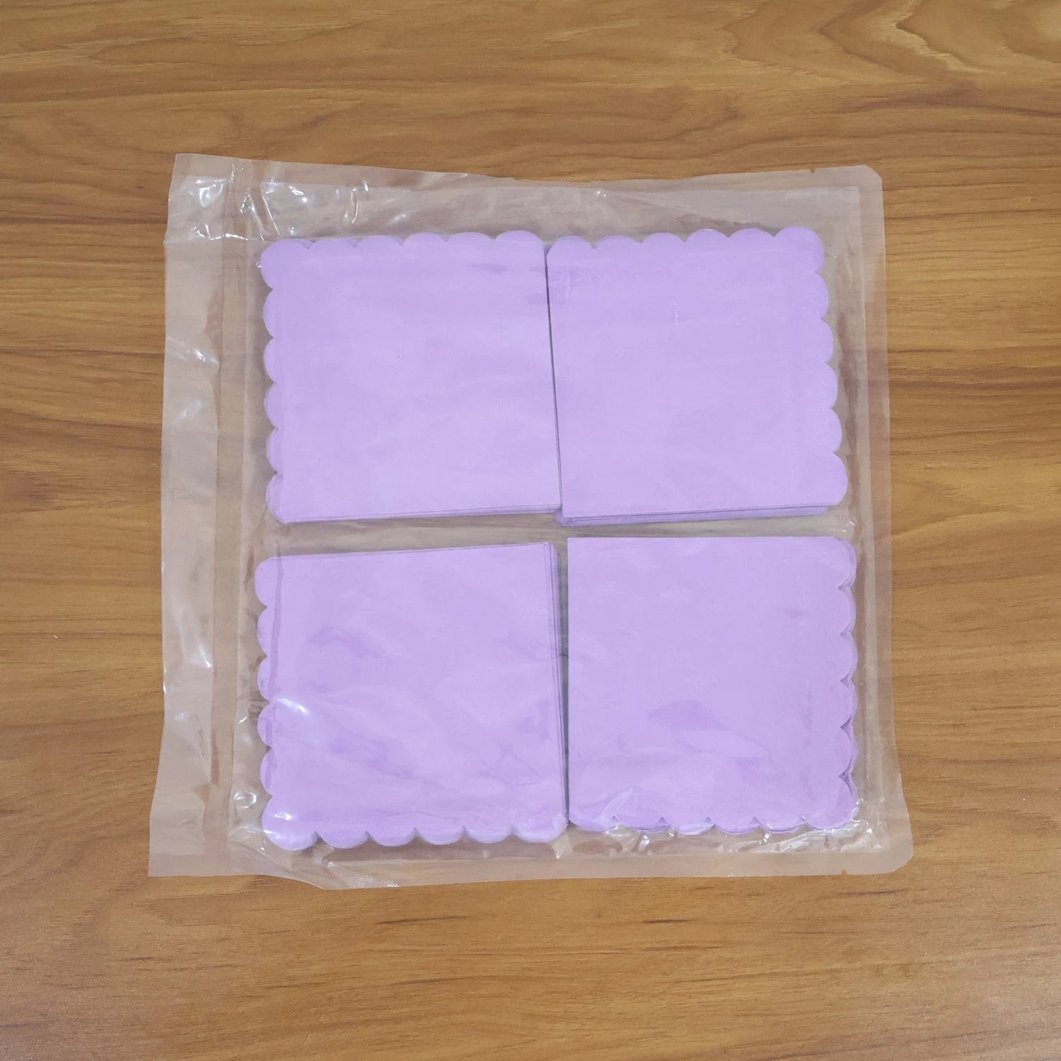 Lilac Scalloped Disposable Paper Napkin (23 X 23 Cm  120 Pc) - 69kart