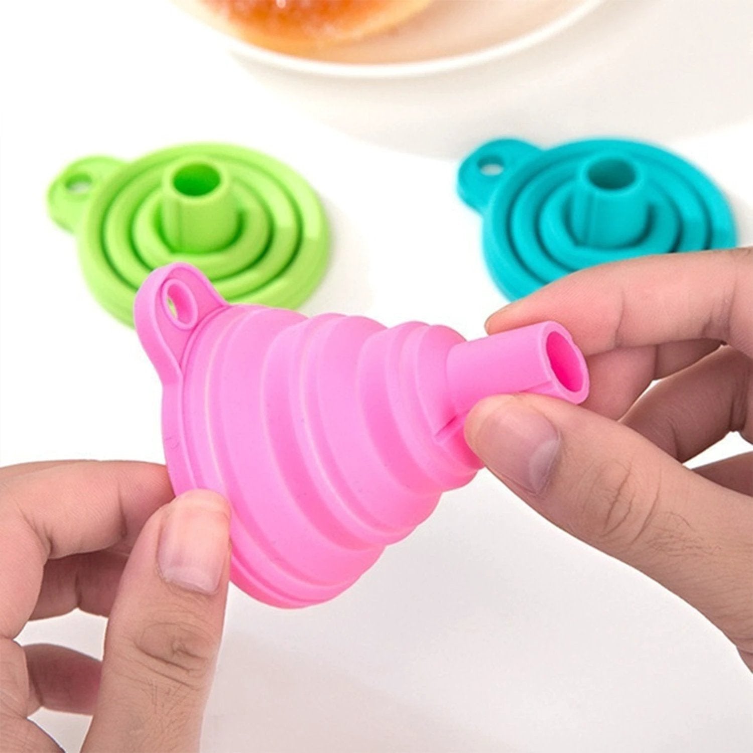 4677 Silicone Funnel For Kitchen Use Oil Pouring Sauce Water Juice by Wukusy
