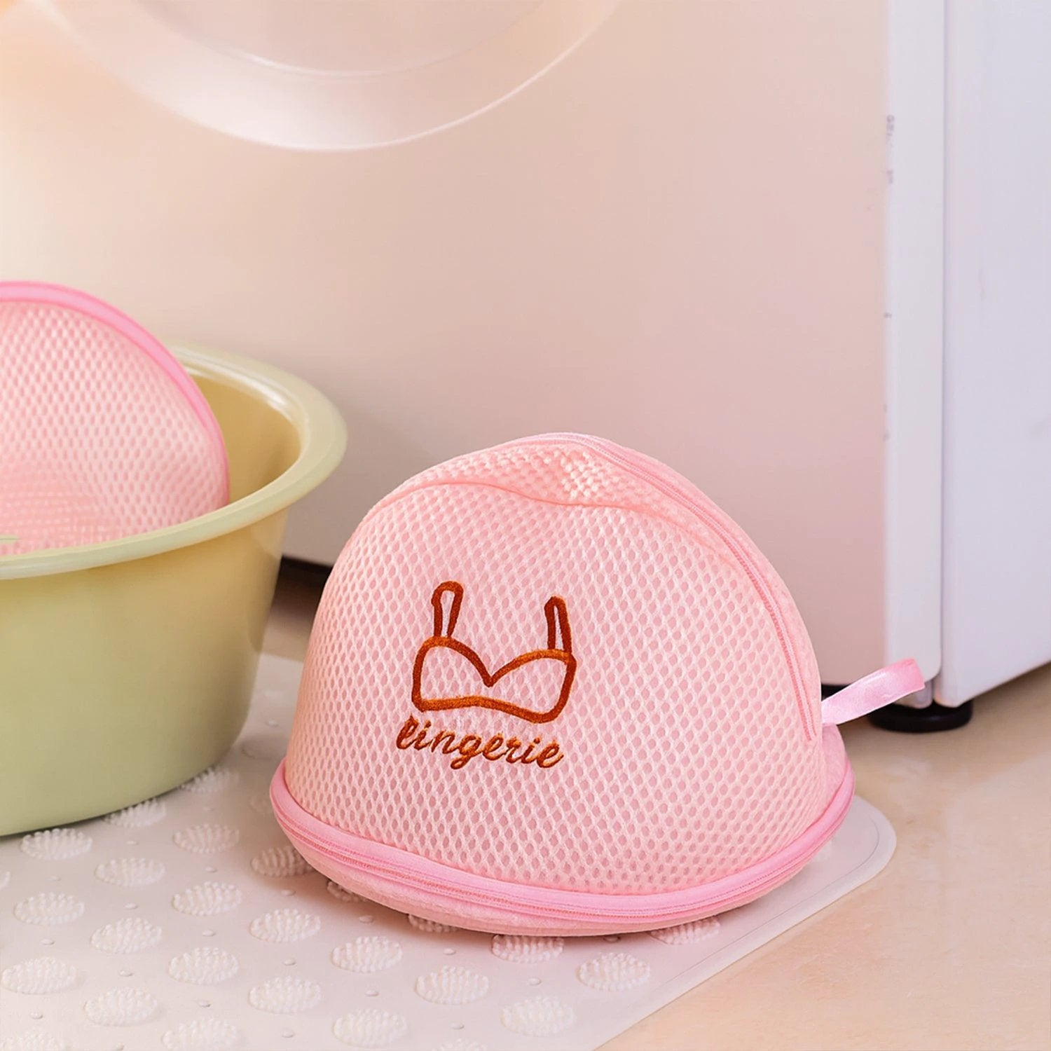 Lingerie Wash Bag  Dome-shaped Protective Mesh Laundry Pouch (1 Pc) - 69kart