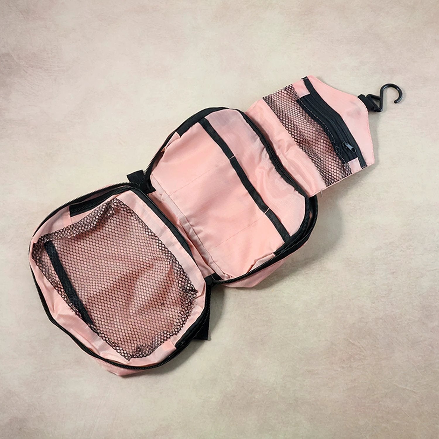 Premium Travel Mate Hanging Toiletry Bag (1 Pc) by Wukusy