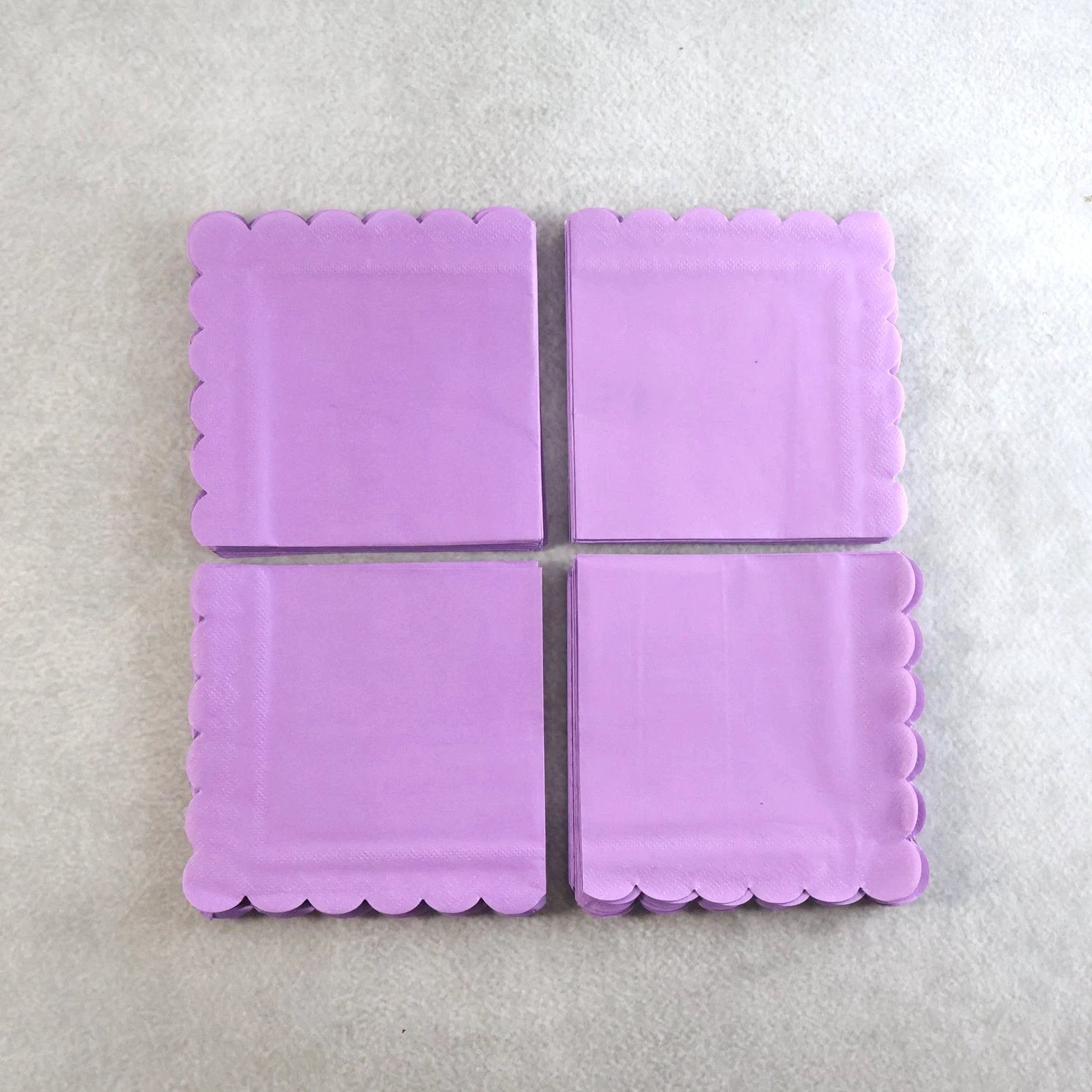 Lilac Scalloped Disposable Paper Napkin (23 X 23 Cm  120 Pc) - 69kart