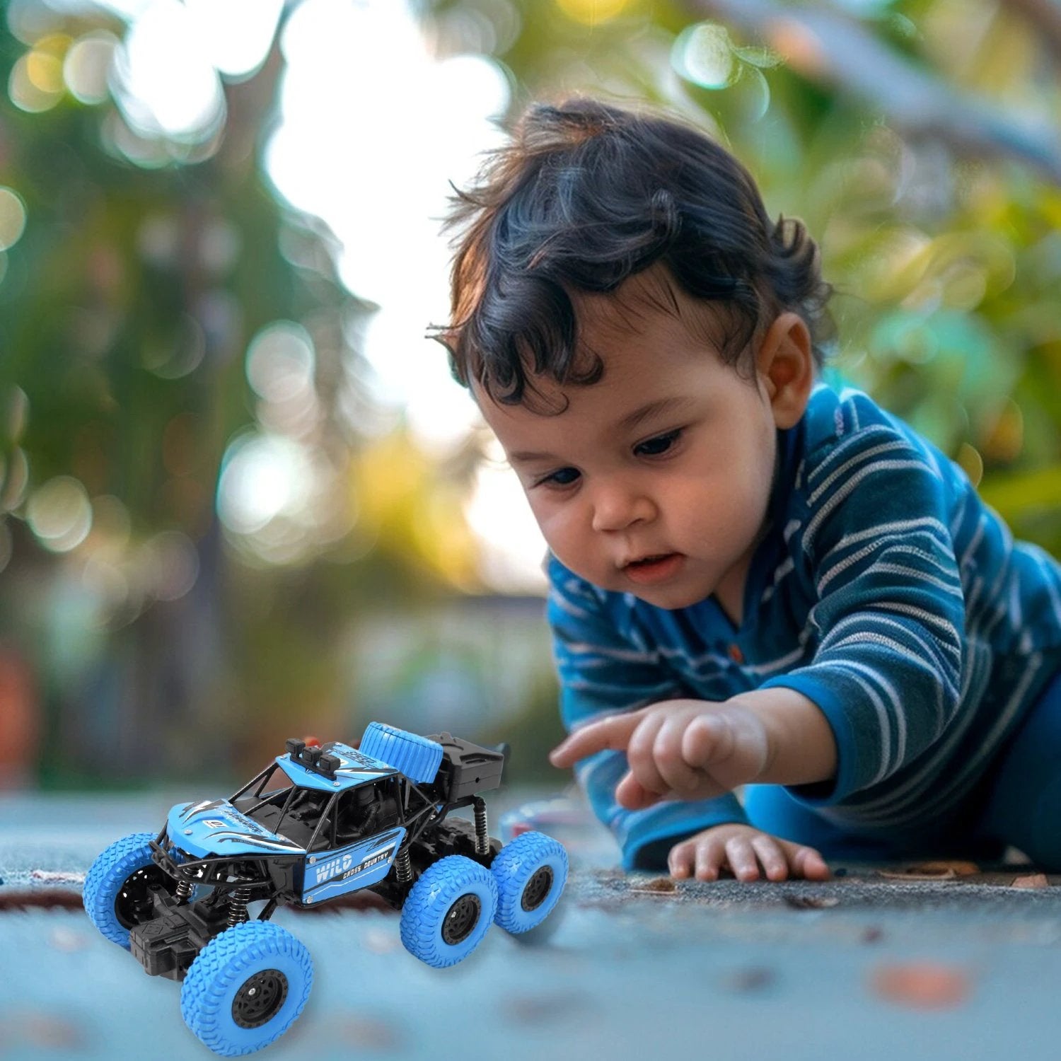 Rock Climber Car 8 Wheels Climbing Car (1 Pc  Remote Battery Not Included) - 69KART