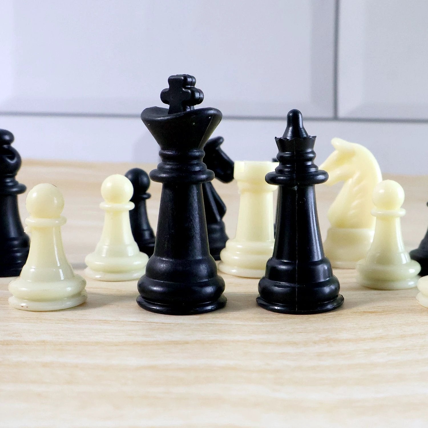 Foldable Magnetic Chess Board Game Set (24 X 24 Cm) - 69kart