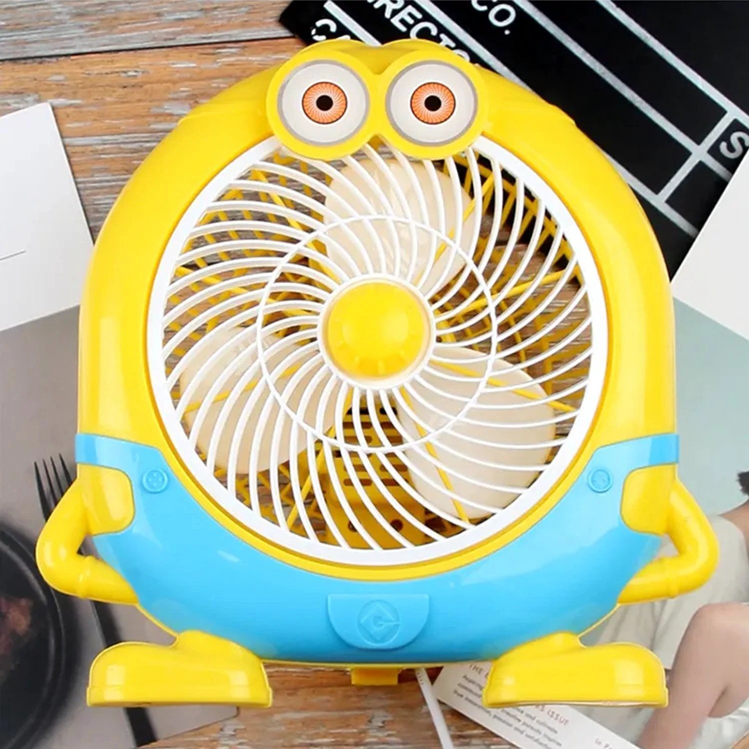 6464 Plastic Cute Mini  Cartoon Electric Usb Fan Desk Fan For Children (Battery Not Include) - 69kart