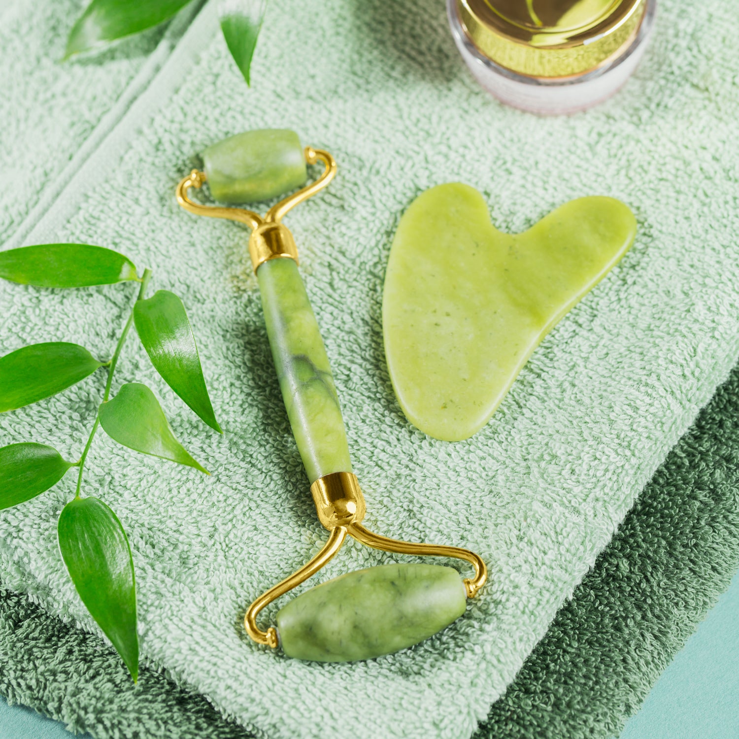 Gua Sha Stone Anti Aging Jade Roller Face Massager