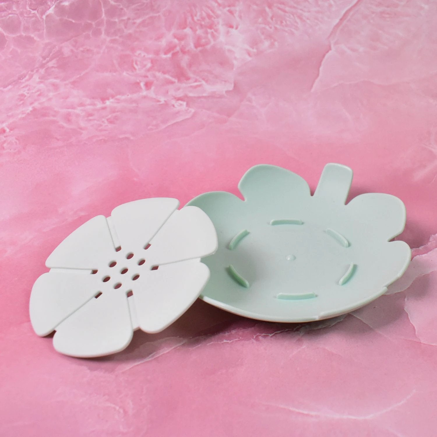 Plastic Flowers Soap Dish Bathroom Accessories Set Shower Gift (1 Pc) - 69kart